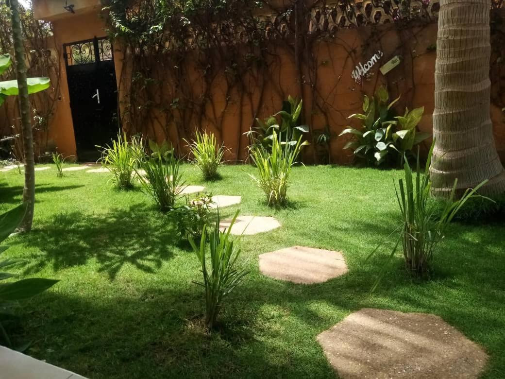Villa Dallie Saly Portudal Bagian luar foto